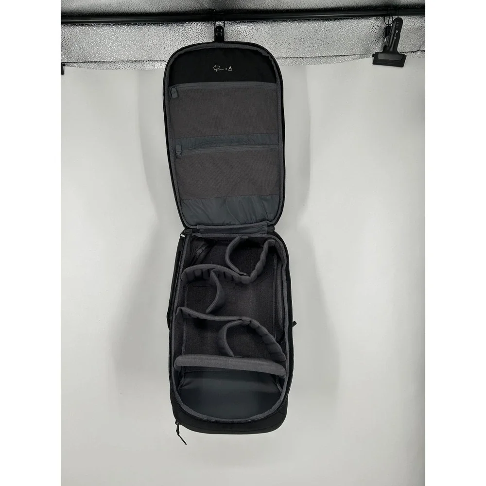 Nomatic Luma Camera Pack 18L‎ Black Camera Backpack Adjustable Shoulder Straps